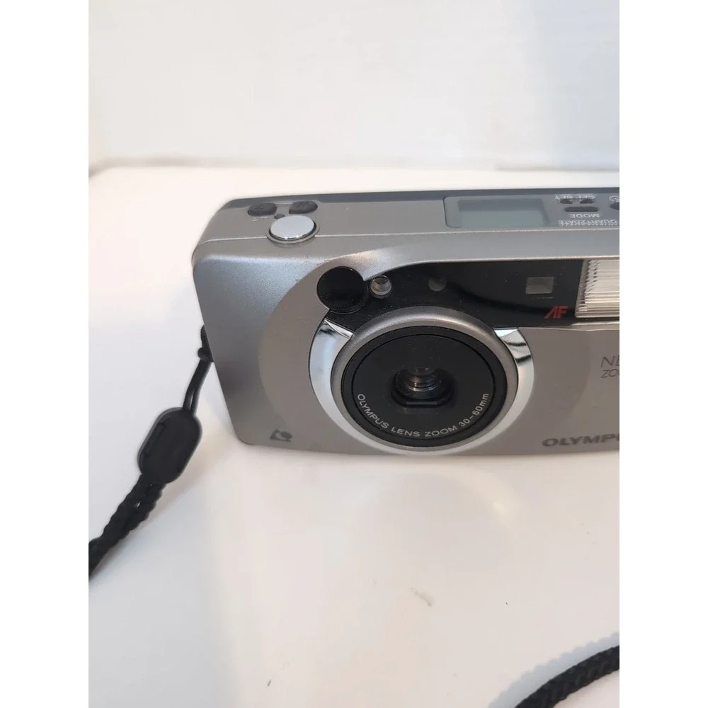 Olympus Newpic Zoom 600 APS Film Camera 30-60mm‎ Zoom Copact FOR PARTS
